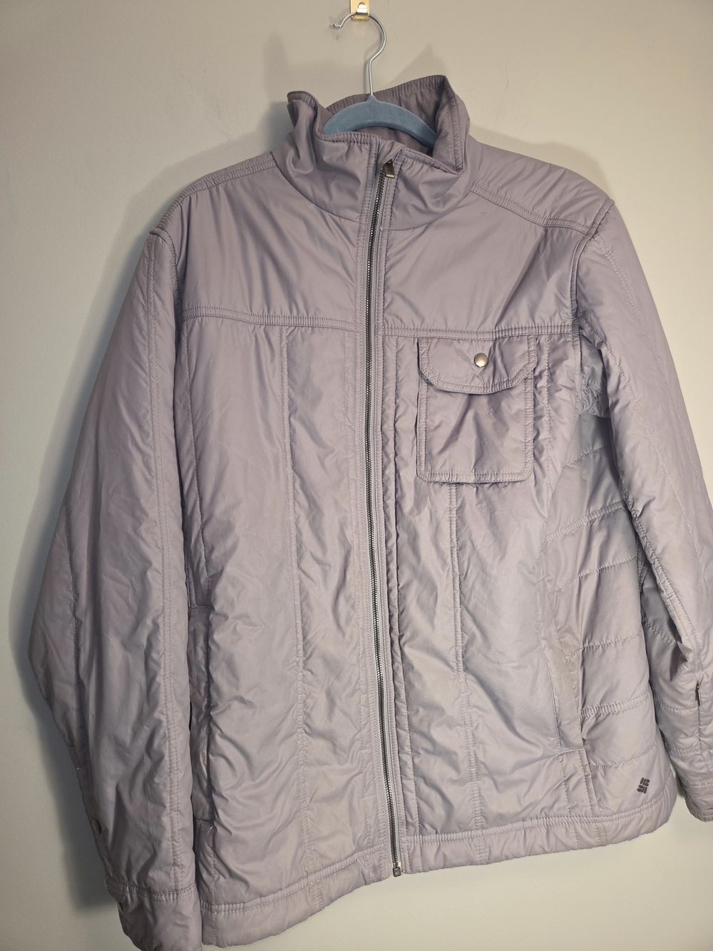 Columbia Women's Omni-Heat Quilted Puffer Jacket Full Zip Light Gray.
